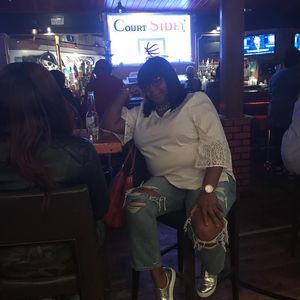 Meet your Posher, Yolanda